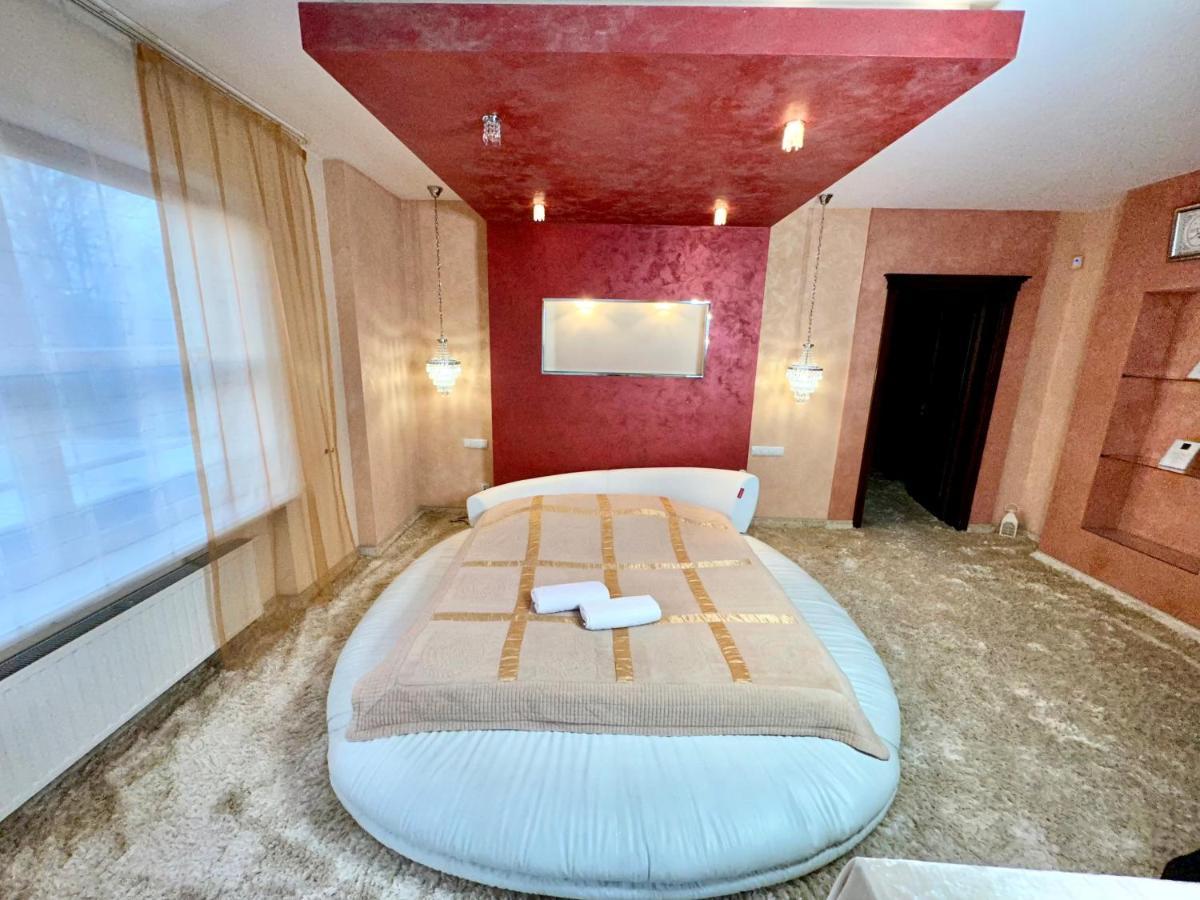 Apartamenty D-2 วอร์ซอ ภายนอก รูปภาพ